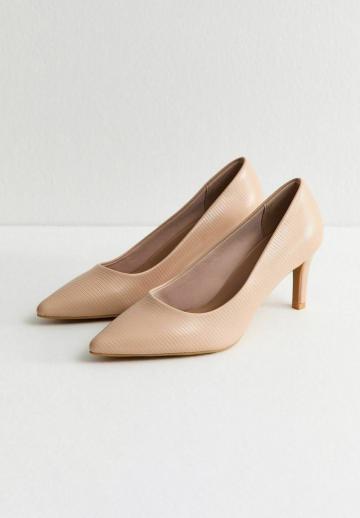 Туфли на высоком каблуке