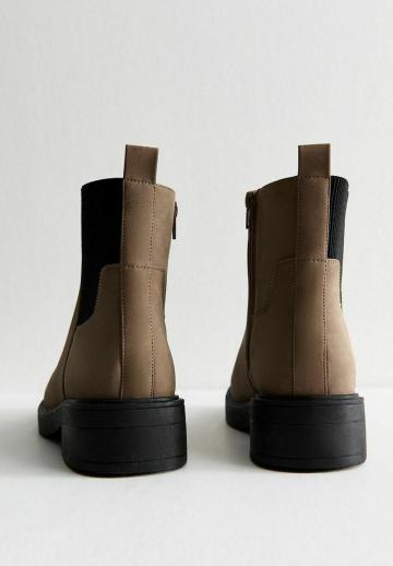 Полусапожки на платформе