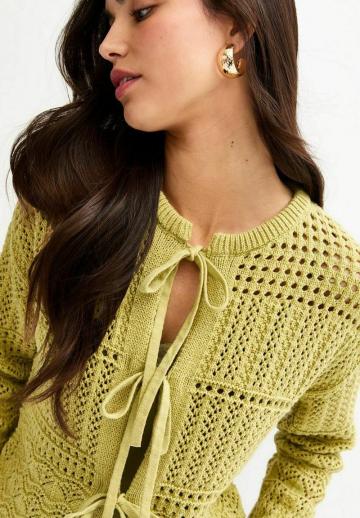 Вязаная кофта