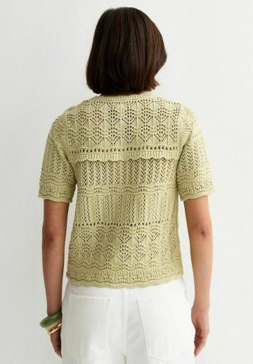 Вязаная кофта
