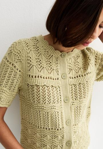 Вязаная кофта