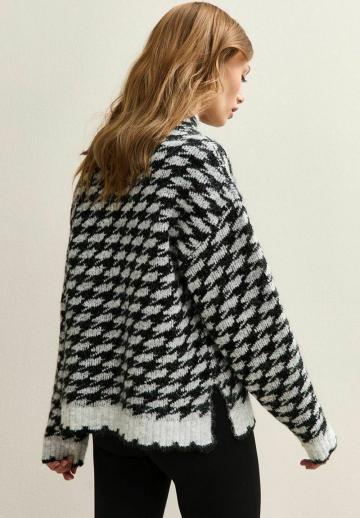 Длинный пуловер