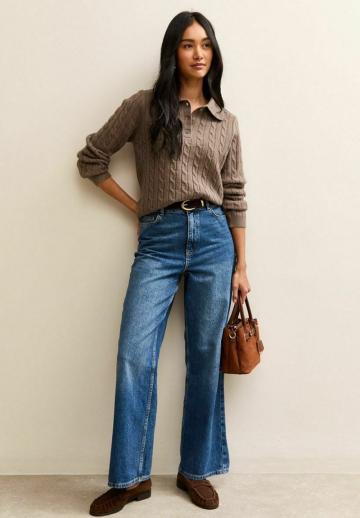 Пуловер с воротником поло