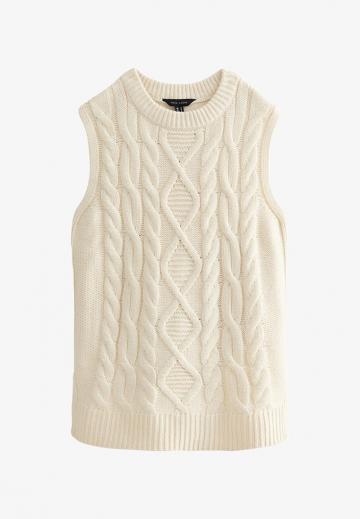 Длинный жилет