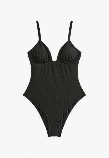 Слитный купальник