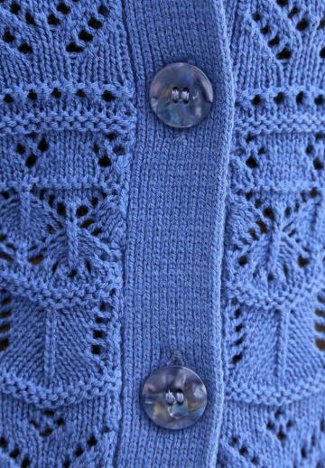 Джинсовая жилетка