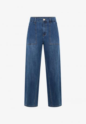 Прямые джинсы