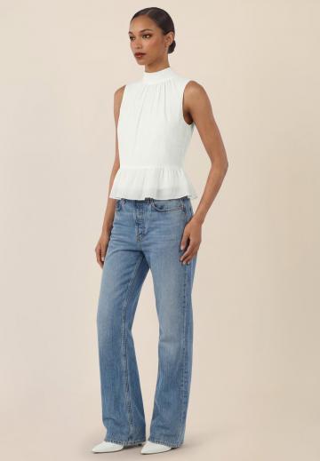 Блузка без рукавов