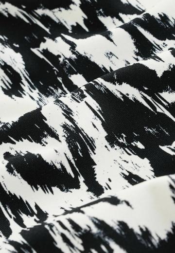 Слитный купальник