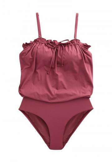 Слитный купальник