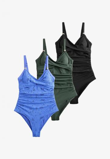 Слитный купальник