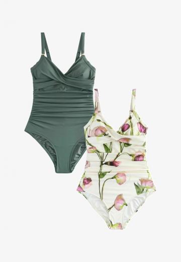 Слитный купальник