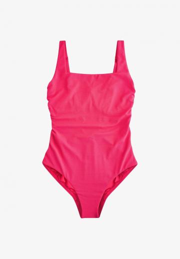 Слитный купальник