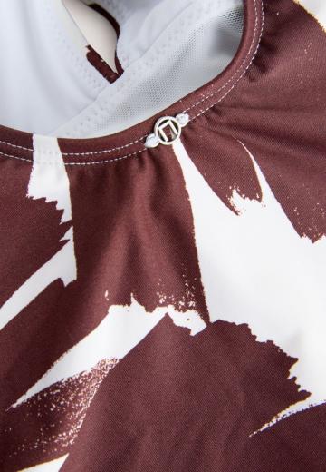 Слитный купальник