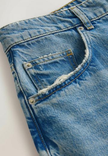 Прямые джинсы