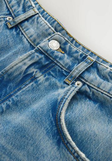 Прямые джинсы