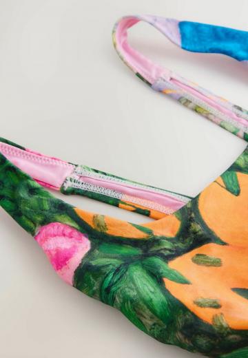 Слитный купальник