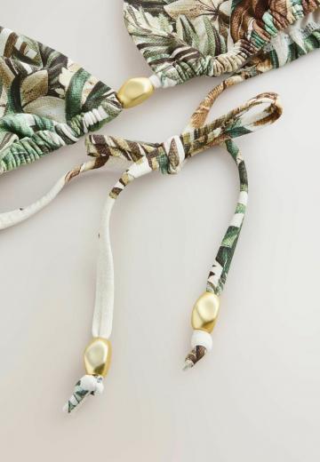 Треугольное бикини