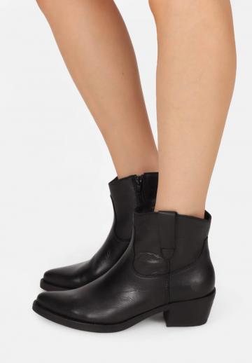 Полусапожки