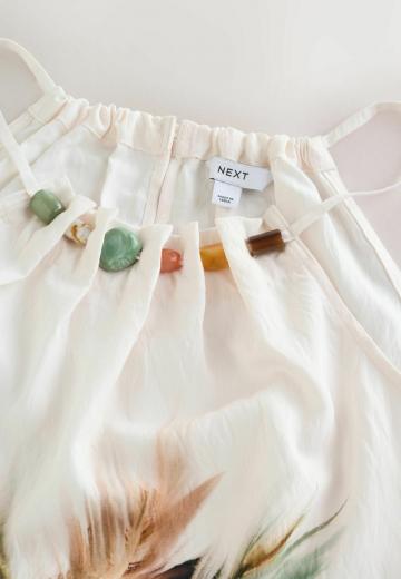 Топ на бретельках