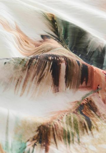 Топ на бретельках