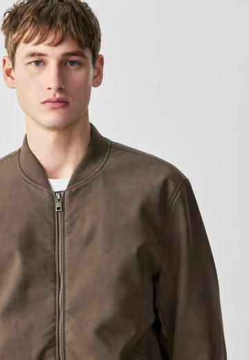 Кожаная куртка