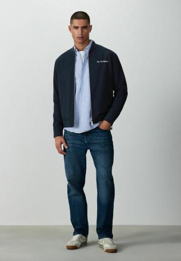 Куртка бомбер