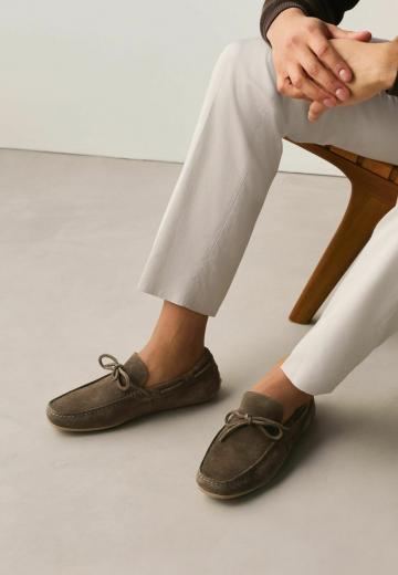 Ботинки на шнуровке