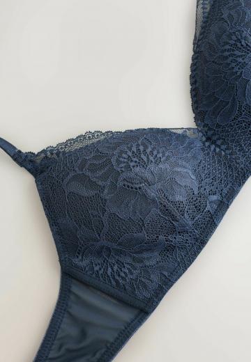 Бюстгальтер на косточках