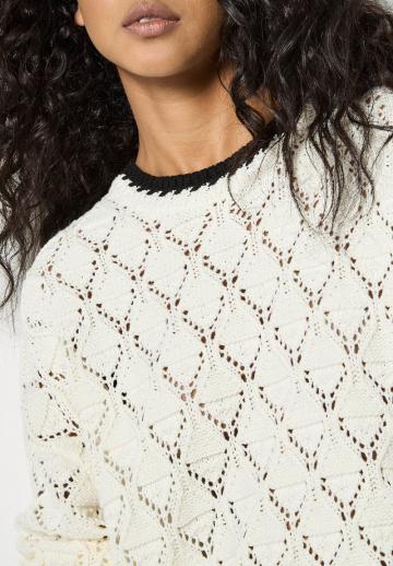 Вязаная кофта