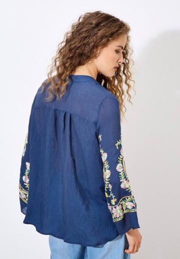 Джинсовая блузка