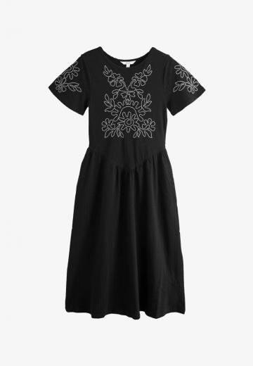 Летнее платье