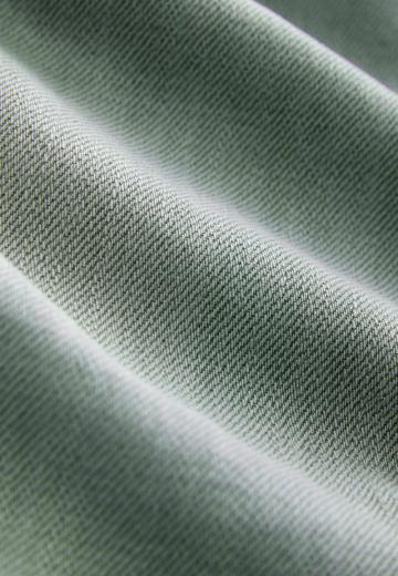 Короткие джинсы