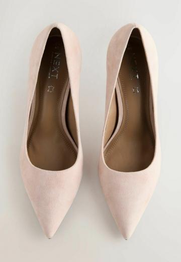 Туфли на высоком каблуке