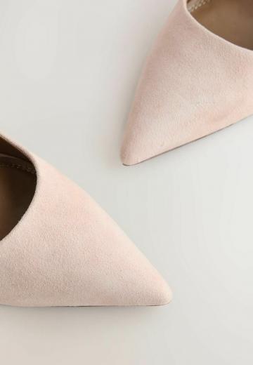 Туфли на высоком каблуке