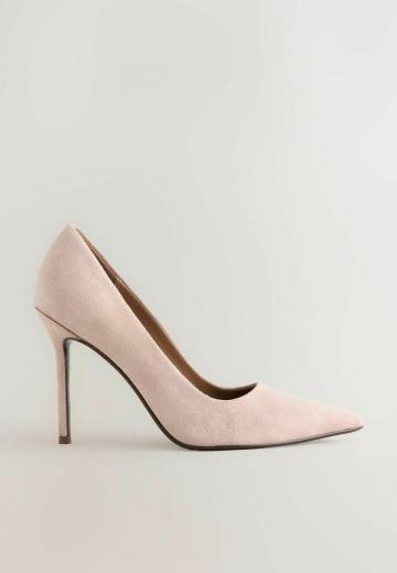 Туфли на высоком каблуке