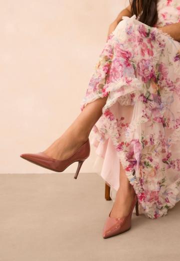 Туфли на высоком каблуке