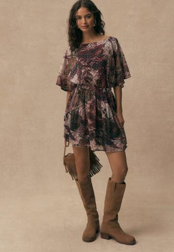 Короткое платье