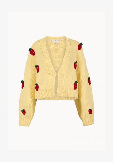 Вязаная кофта