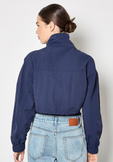 Куртка с накладнымит карманами