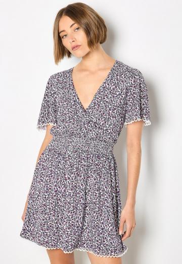 Короткое платье