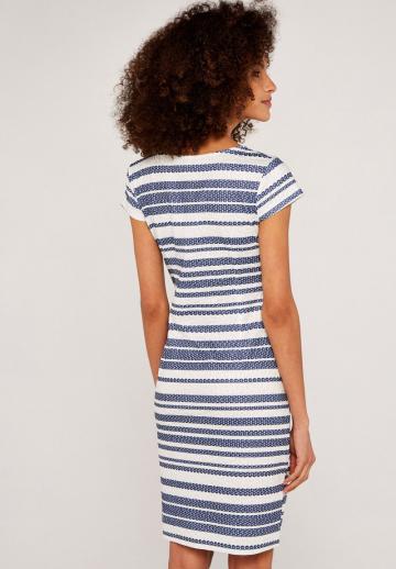 Платье футляр