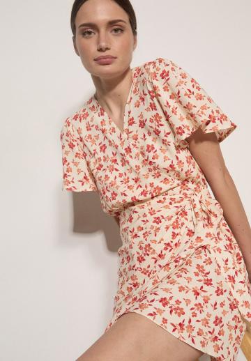 Короткое платье