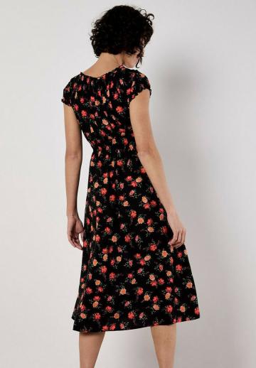 Летнее платье