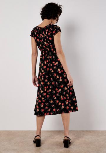 Летнее платье