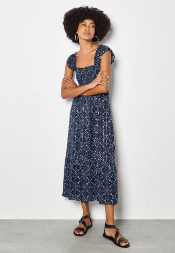 Летнее платье