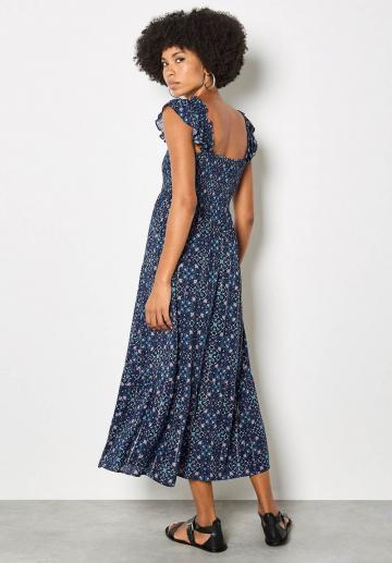 Летнее платье