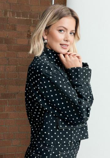 Джинсовая куртка