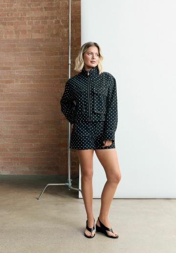 Джинсовая куртка