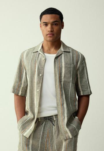 Рубашка с коротким рукавом